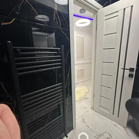 Apartment Lipscani Old Town Center Bucharest