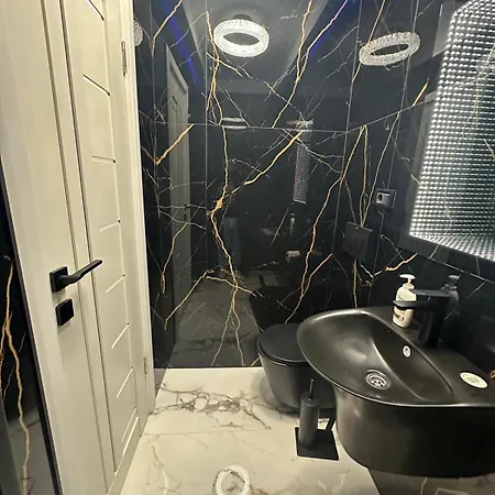 Lipscani Old Town Center * Bucarest