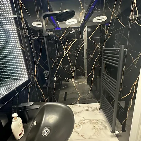 Apartment Lipscani Old Town Center *