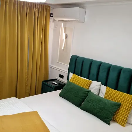 Lipscani Old Town Center Boekarest